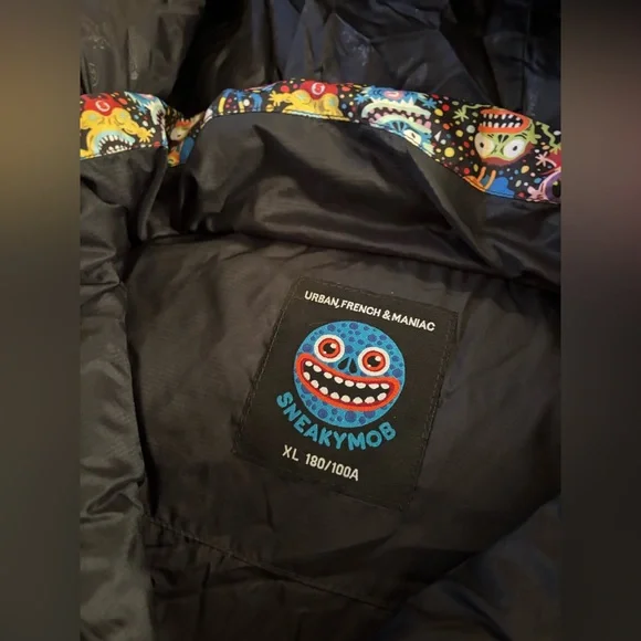 Sneaky Mob “Urban, French & Maniac” • Statement Art Puffer Jacket • Women’s XL - Picture 7 of 12